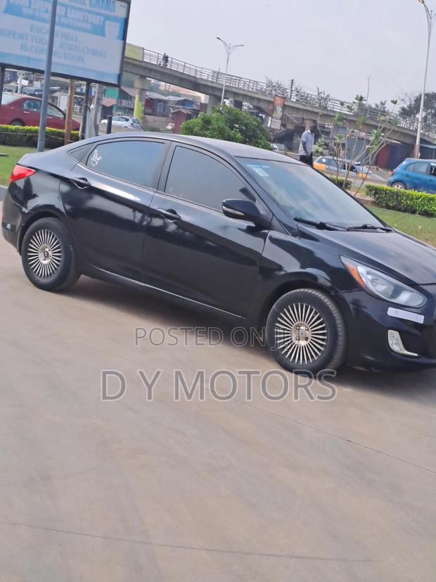 Hyundai Accent 2013 Black