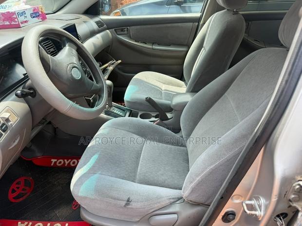 Toyota Corolla 2006 Silver