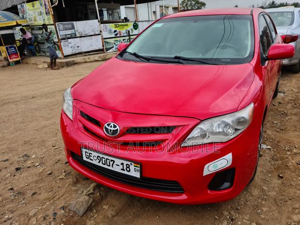 Toyota Corolla 2013 Red