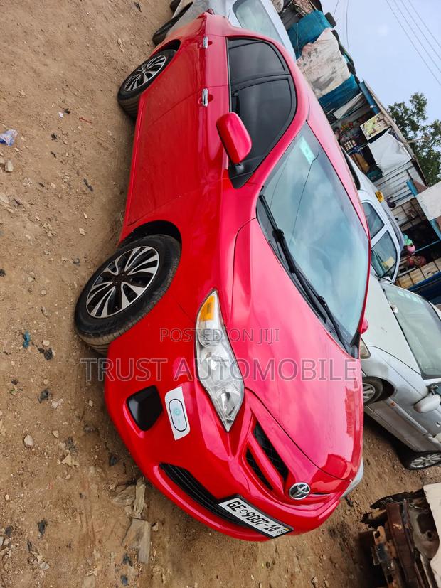 Toyota Corolla 2013 Red