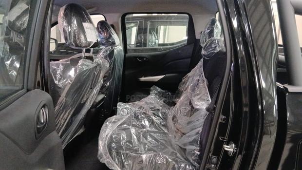 New Nissan Pick-Up 2025 Black