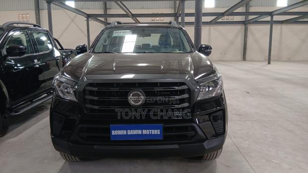 New Nissan Pick-Up 2025 Black