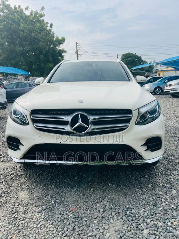 Mercedes-Benz GLC-Class 2019 White