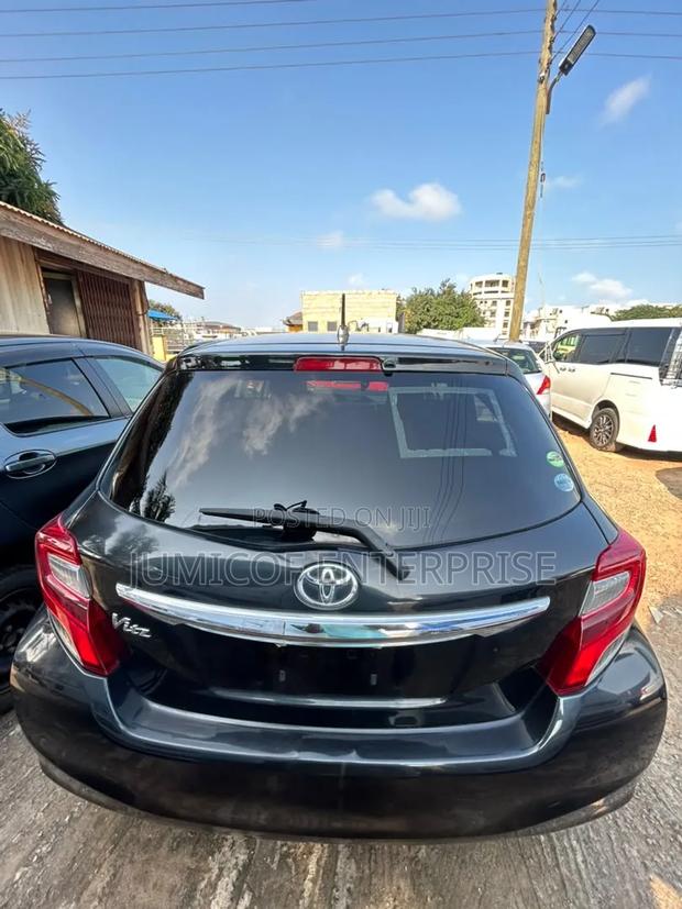 Toyota Vitz 2015 Black