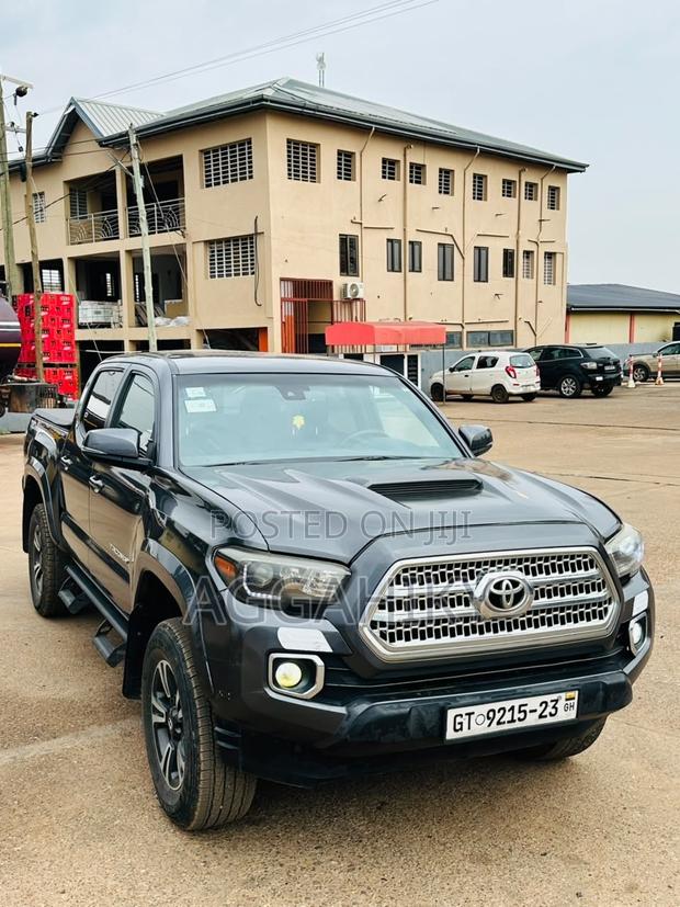 Toyota Tacoma TRD Pro 2019 Black