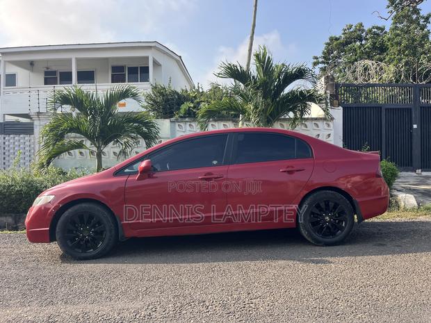 Honda Civic 2010 Red