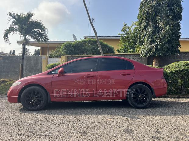 Honda Civic 2010 Red
