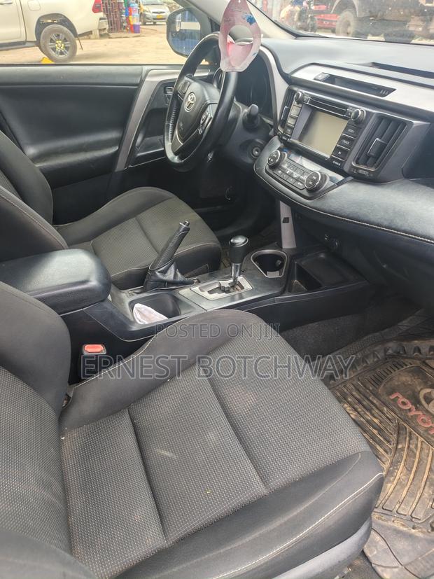 Toyota RAV4 2017 White