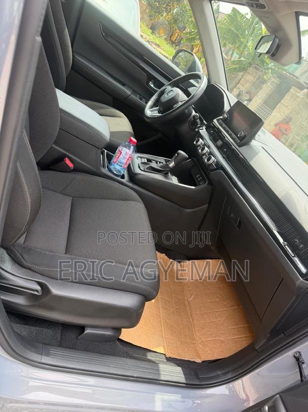 Honda CR-V 2024 Gray
