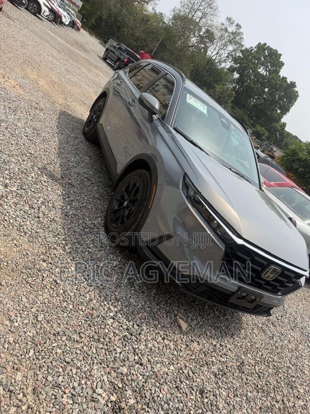 Honda CR-V 2024 Gray