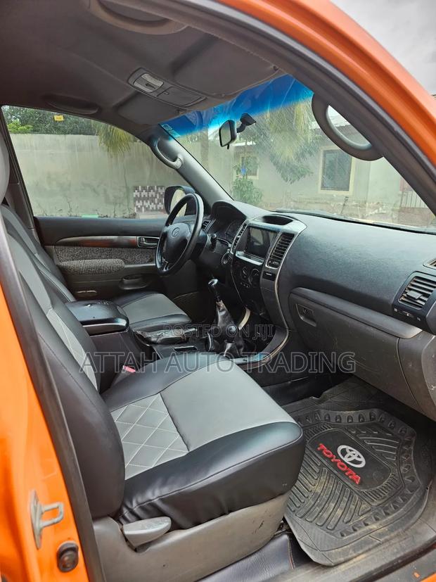 Toyota Land Cruiser Prado 2008 Orange