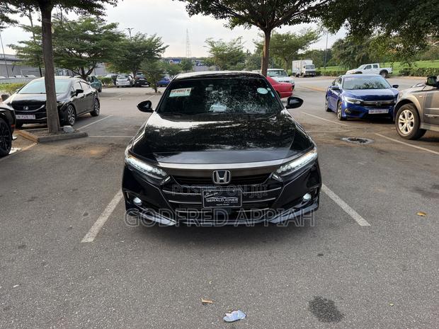 Honda Accord Touring 2.0T 2022 Black