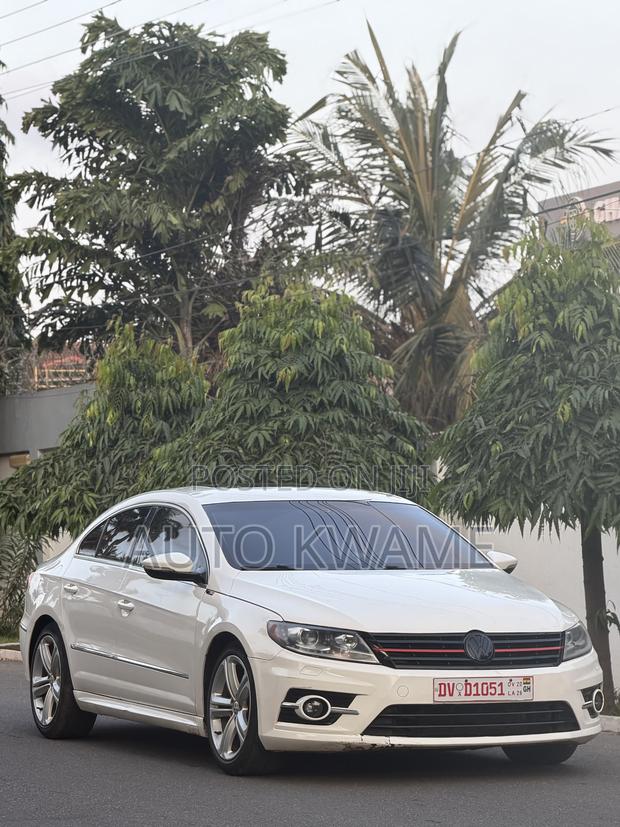 Volkswagen Passat 2015 White