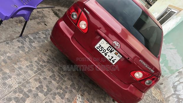Toyota Corolla LE 2004 Red