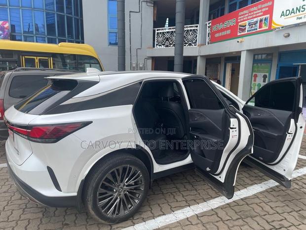 Lexus RX 350 Luxury AWD 2025 White