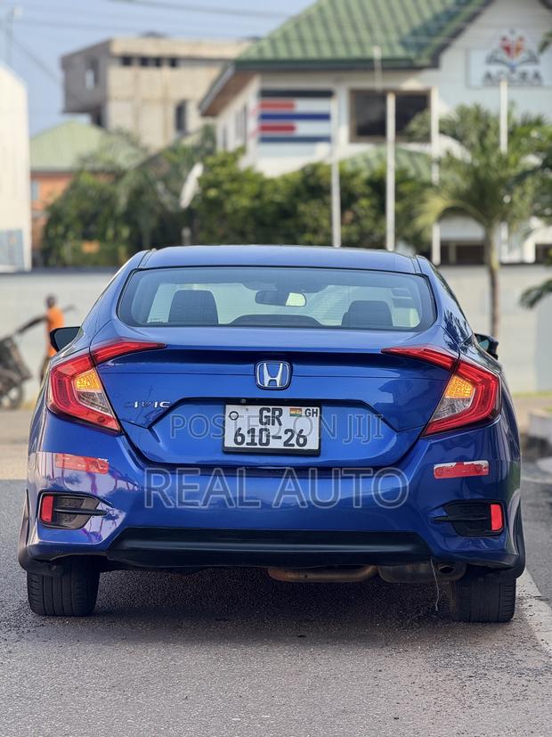 Honda Civic EX 4dr Sedan (2.0L 4cyl) 2017 Blue