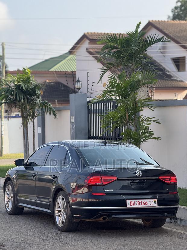 Volkswagen Passat 2.0T SE 2018 Black