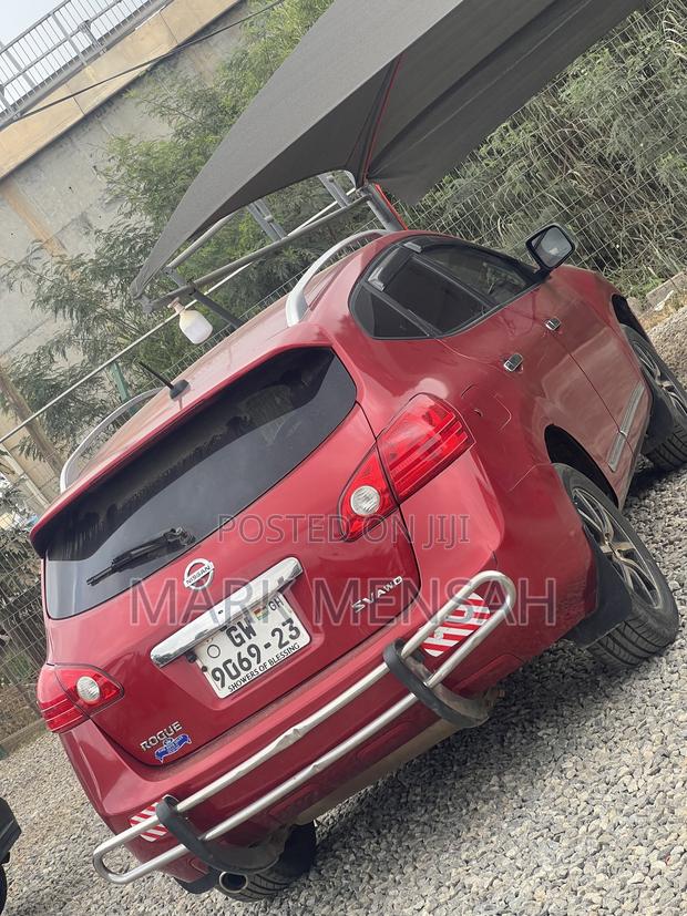 Nissan Rogue 2012 Red