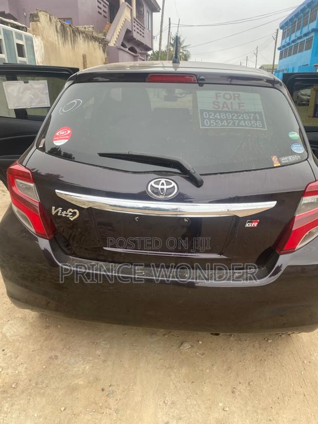 Toyota Vitz 1.3 FWD 3dr 2016 Gray