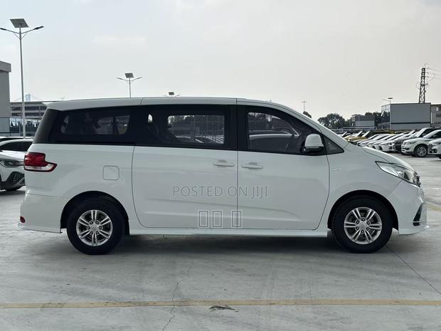 Maxus G10 2021 White
