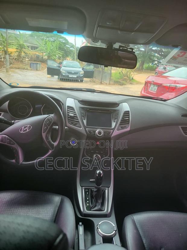 Hyundai Avante 2014 Black