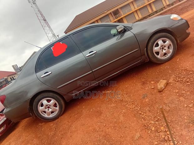 Toyota Corolla 2005 Green