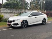 Honda Civic Touring Sedan 2018 White for sale
