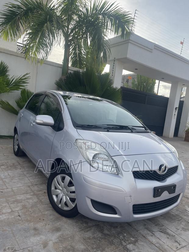 Toyota Vitz 2010
