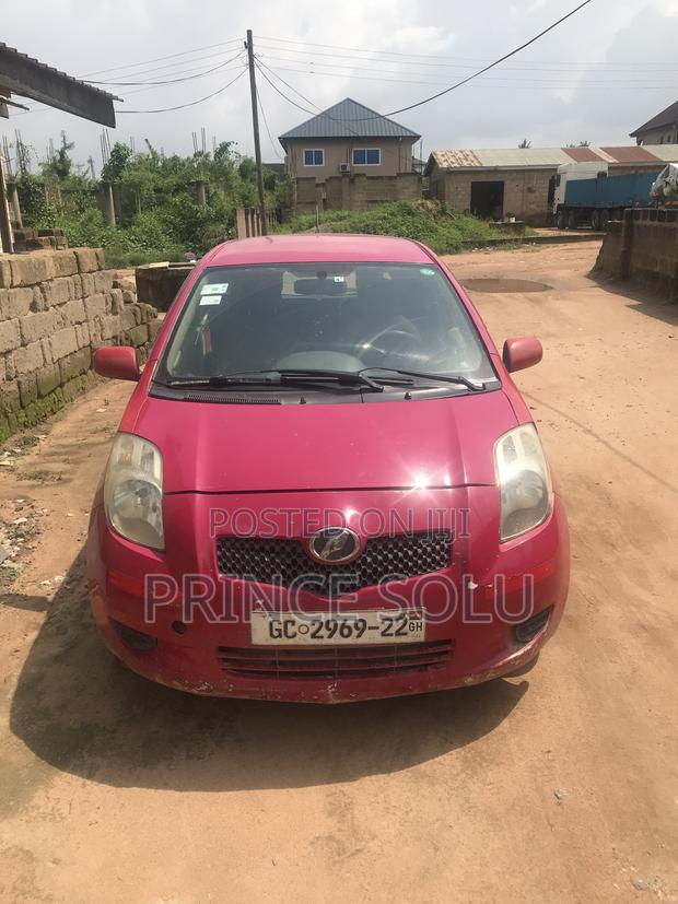 Toyota Vitz 1.5 FWD 3dr 2009 Red