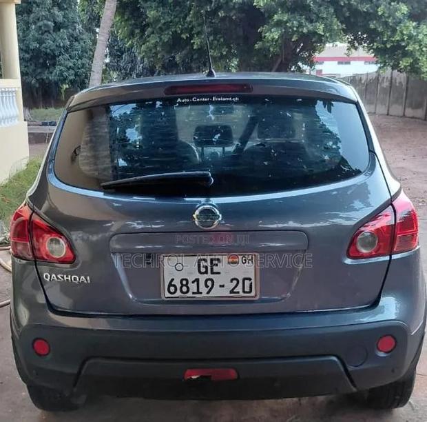 Nissan Qashqai 2009 Gray
