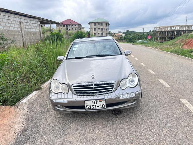 Mercedes-Benz C-Class 2007 Silver