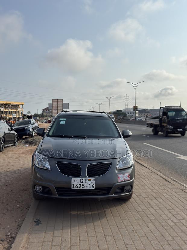 Pontiac Vibe 2008 Gray
