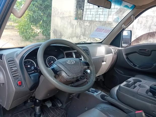 Hyundai Porter II 2014 Blue