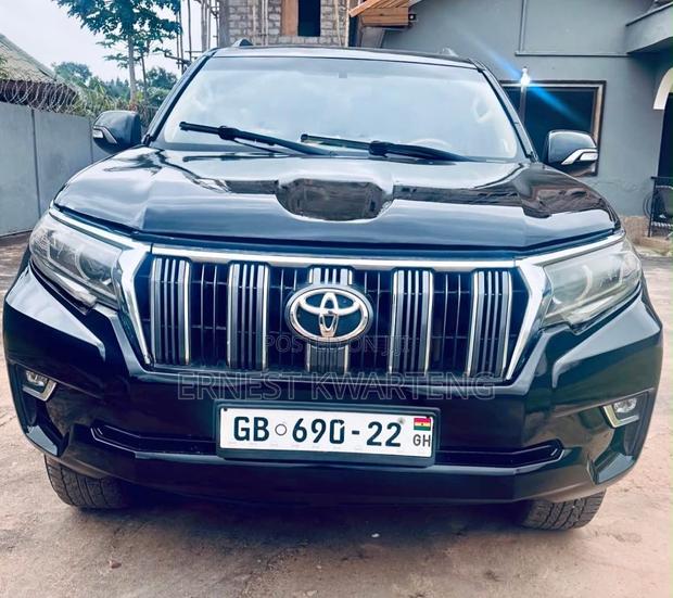 Toyota Land Cruiser Prado 2015 Black