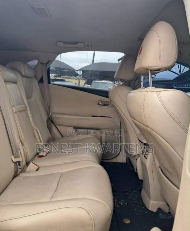 Lexus RX 350 FWD 2016 White