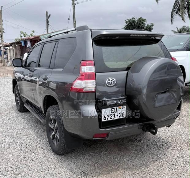 Toyota Land Cruiser Prado 2.8 D-4D 2014 Black