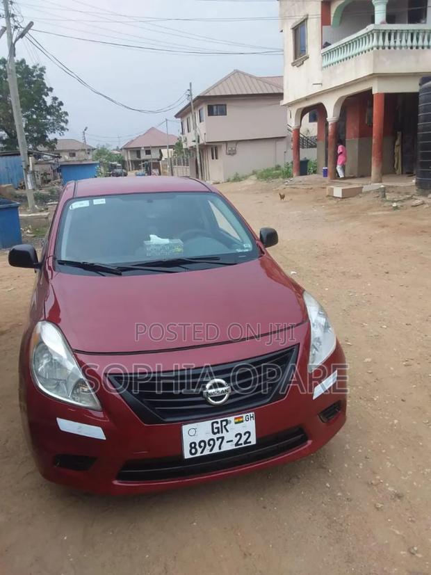 Nissan Versa 1.6 S 4dr Sedan (1.6L 4cyl 4A) 2014 Burgundy