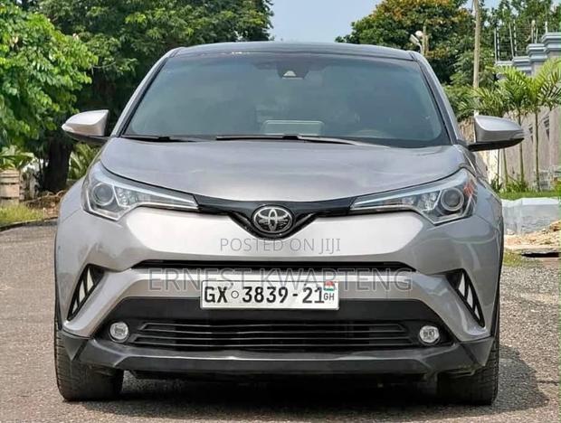 Toyota C-HR 2019 Gray