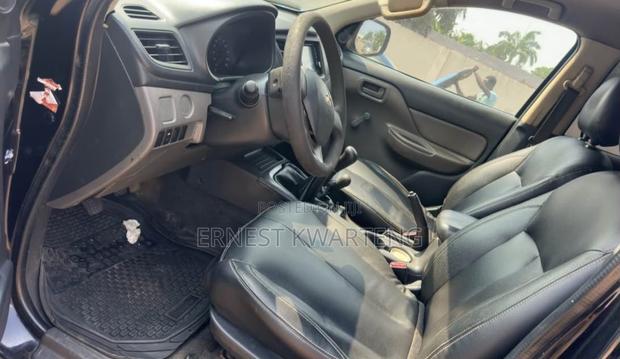 Mitsubishi L200 2016 Black