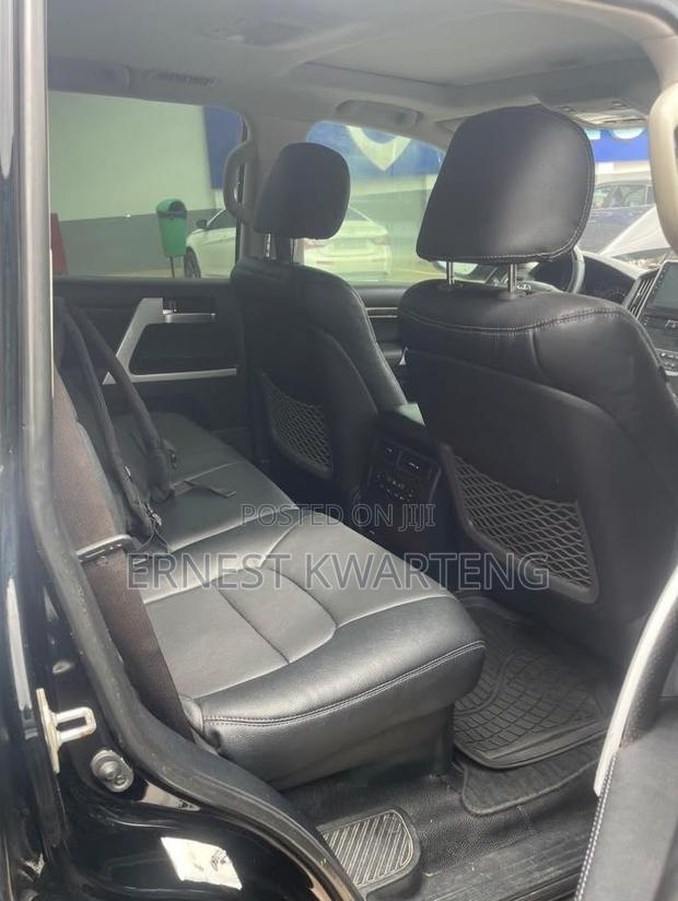 Toyota Land Cruiser 2020 Black
