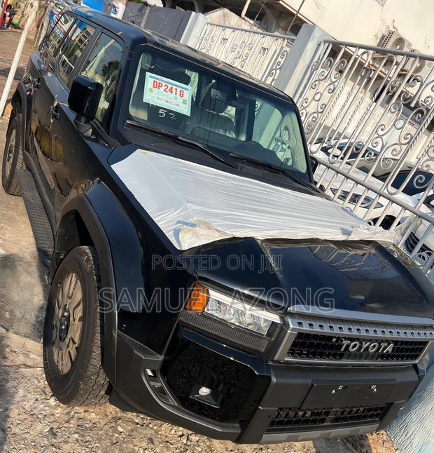 New Toyota Land Cruiser Prado 2.8 2025 Black