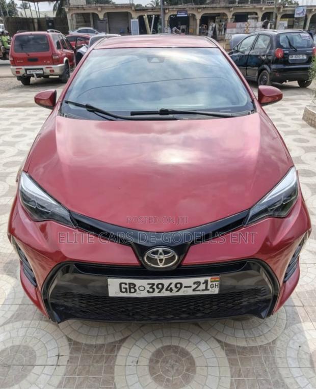 Toyota Corolla S 4dr Sedan (1.8L 4cyl CVT) 2016 Red