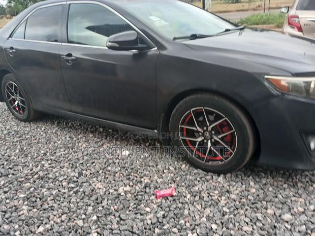 Toyota Camry 2014 Black