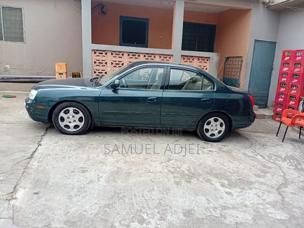 Hyundai Elantra 2004 Blue