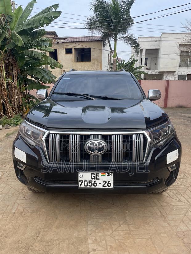 Toyota Land Cruiser Prado 2012 Black
