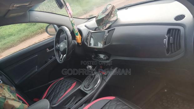 Kia Sportage 2011 Silver
