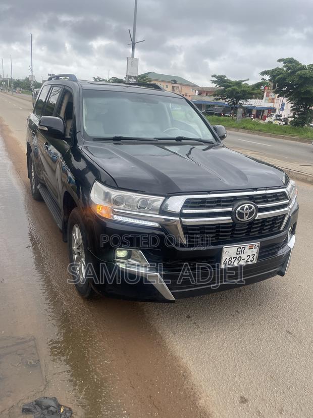 Toyota Land Cruiser 2014 Black