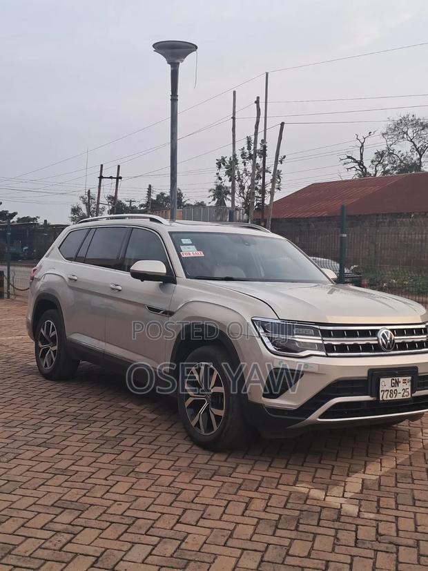 Volkswagen Teramont 2023 Off white