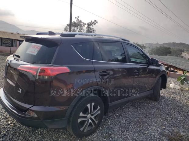 Toyota RAV4 2016