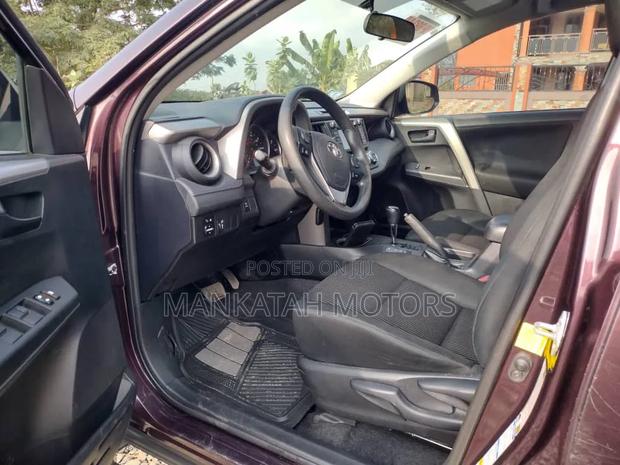 Toyota RAV4 2016